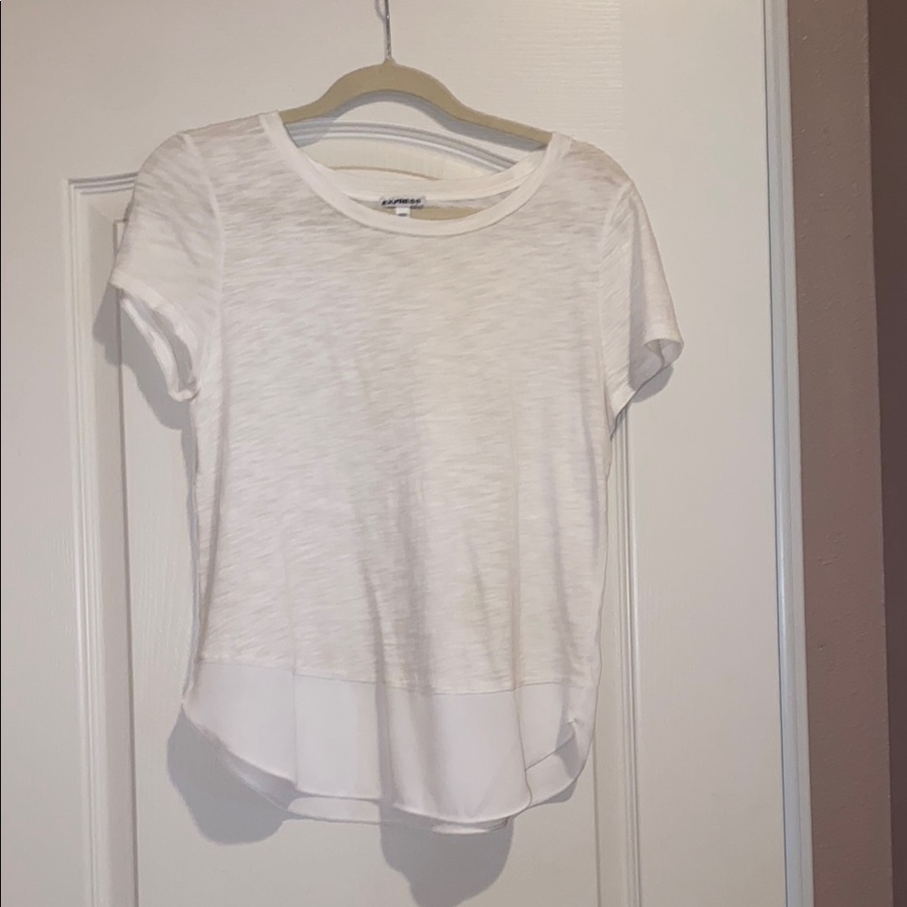 Express White Short Sleeve Relaxed Tee - Size XS